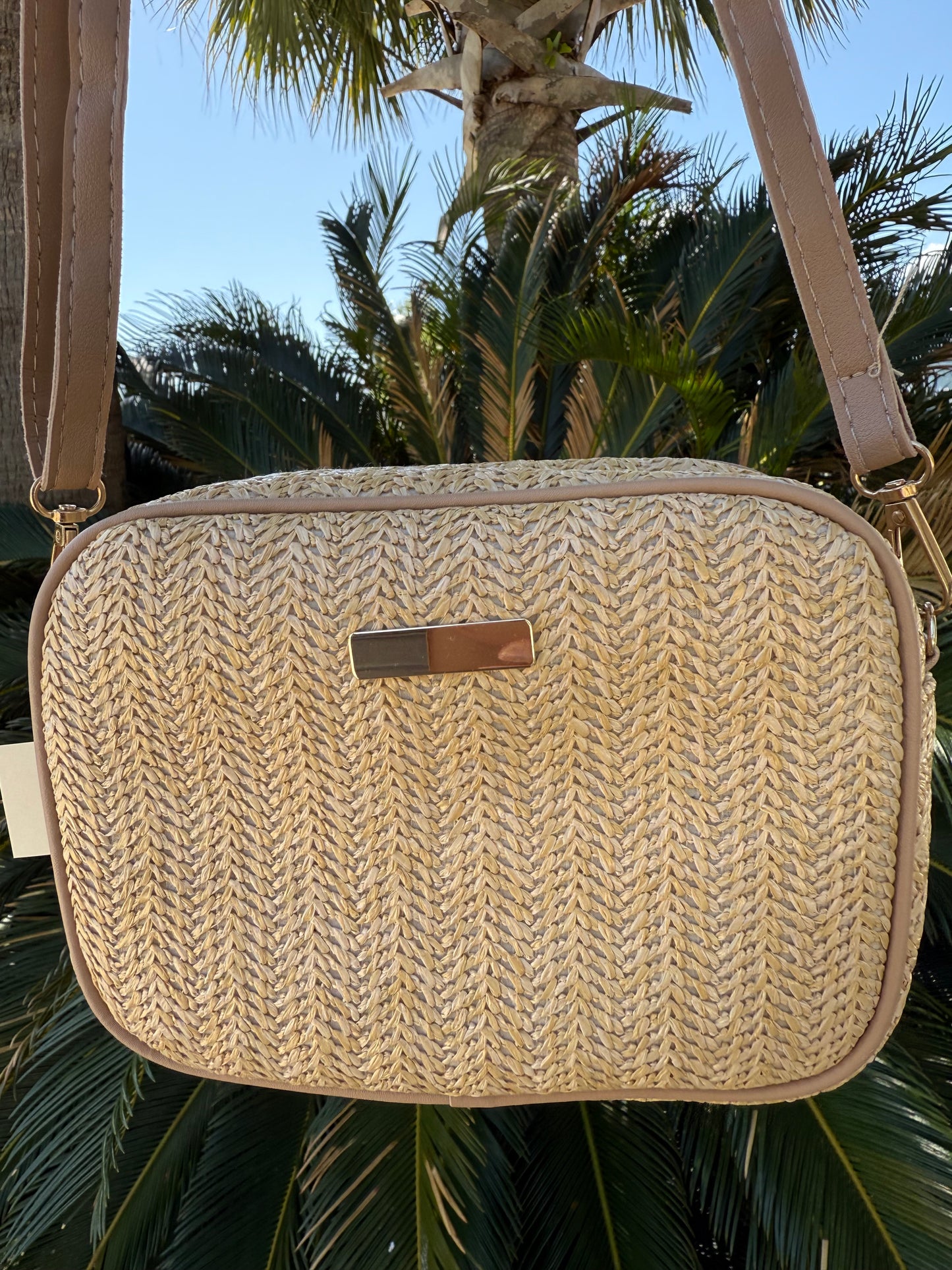 Woven Straw Crossbody-Khaki