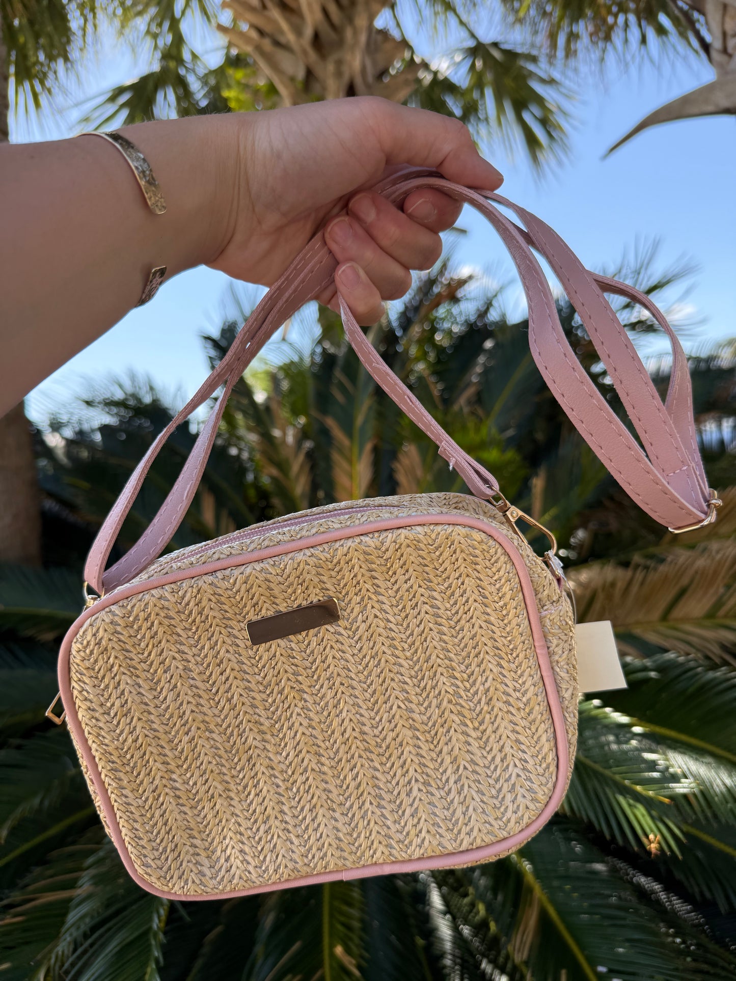 Woven Straw Crossbody- Pink