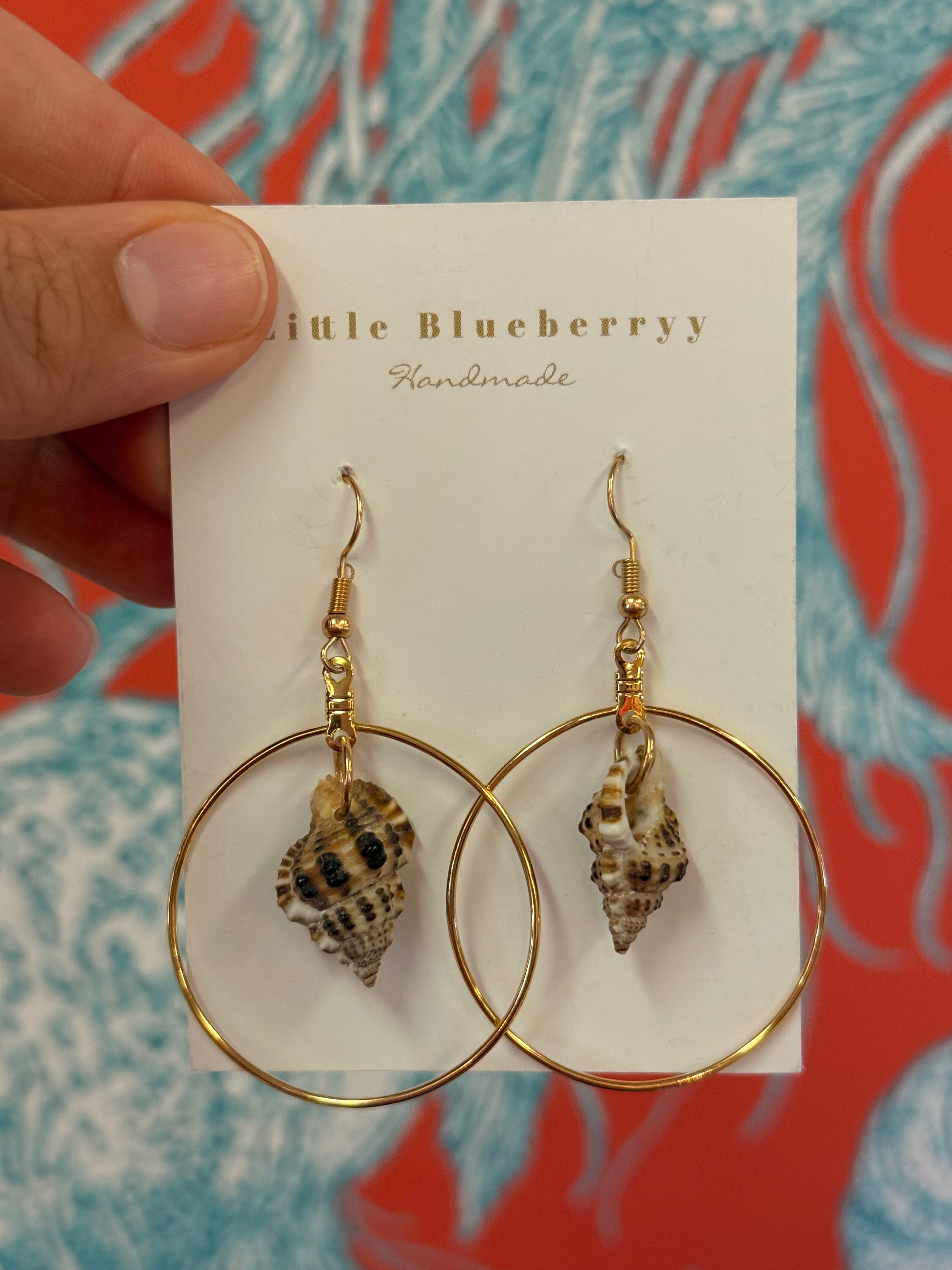 Brown Shell & Gold Handcrafted Earrings - Little Blueberry