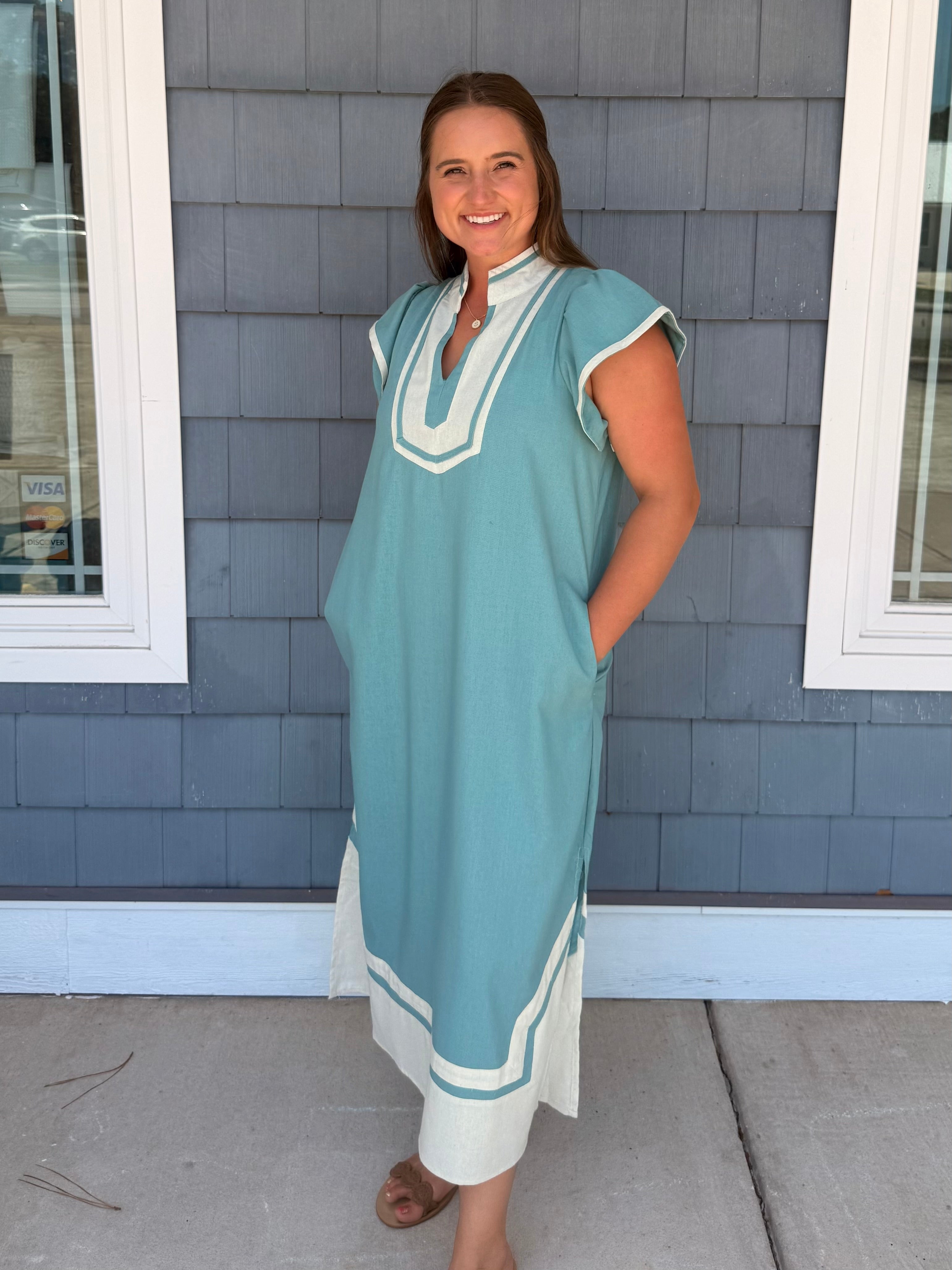 Dusty Mint Linen V-neck Midi Dress