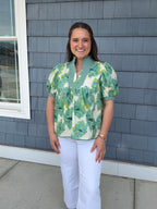Green Floral Contrast Trim Blouse