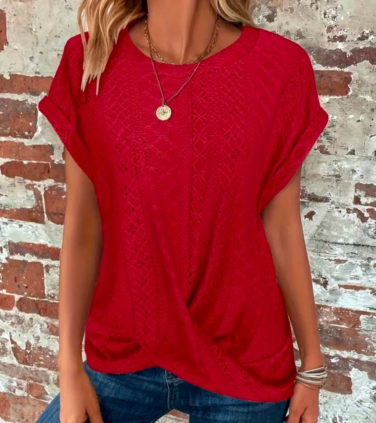 Red SS Twist Hem Crew Neck Top