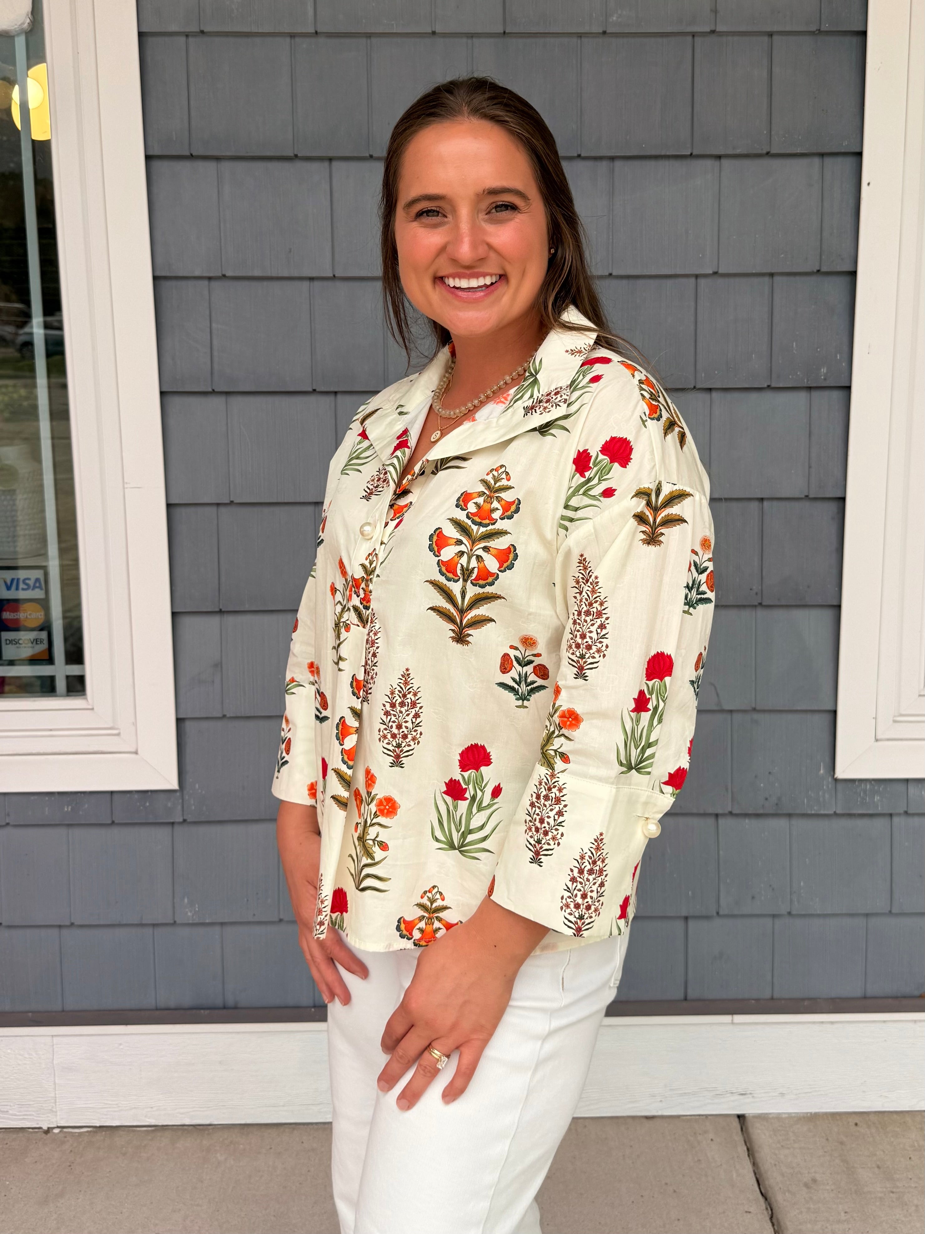 Offwhite Big Pearl Button Floral Top