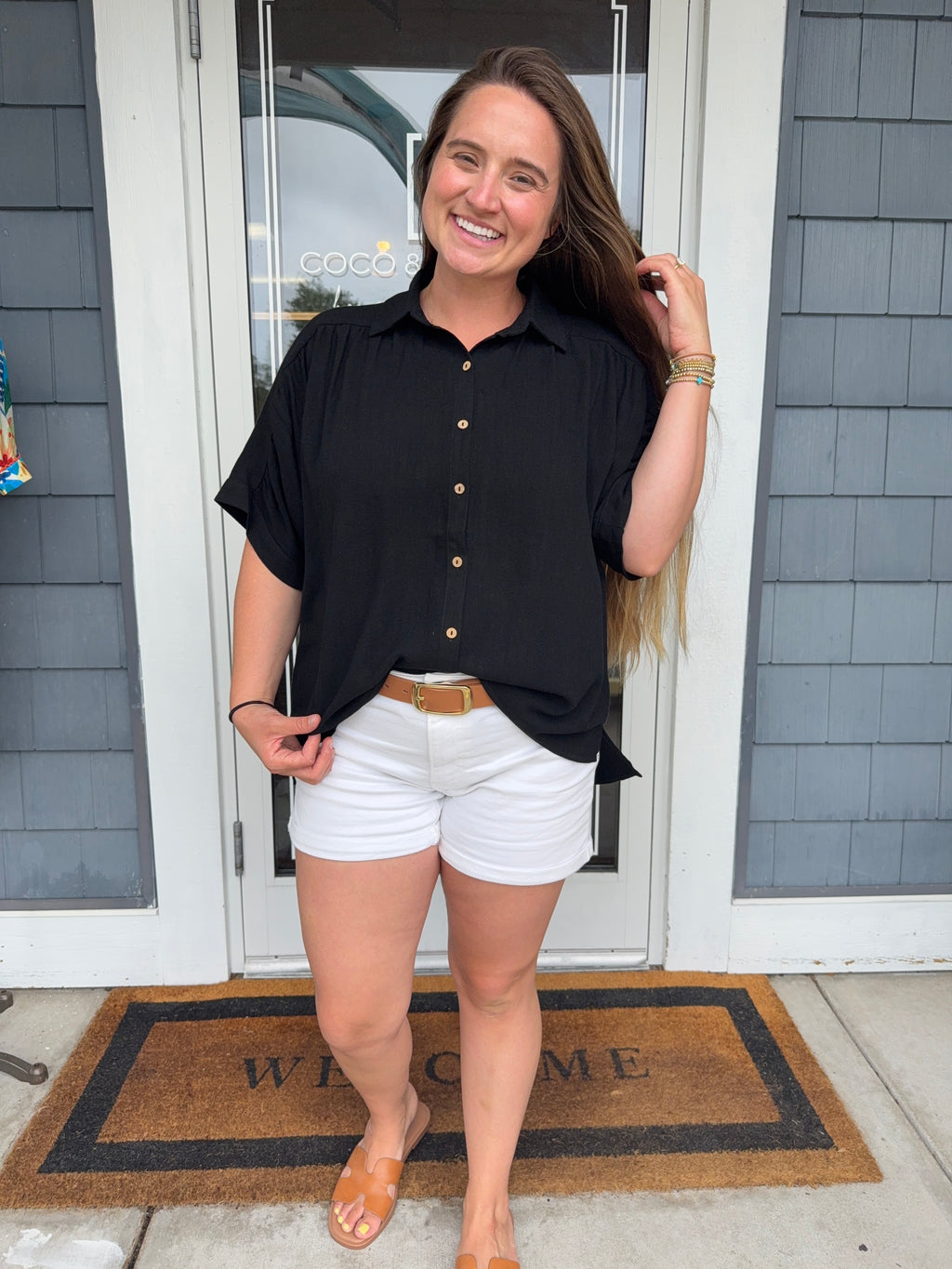 Black Linen Ruched Seam Cuffed Sleeve Button Down Top