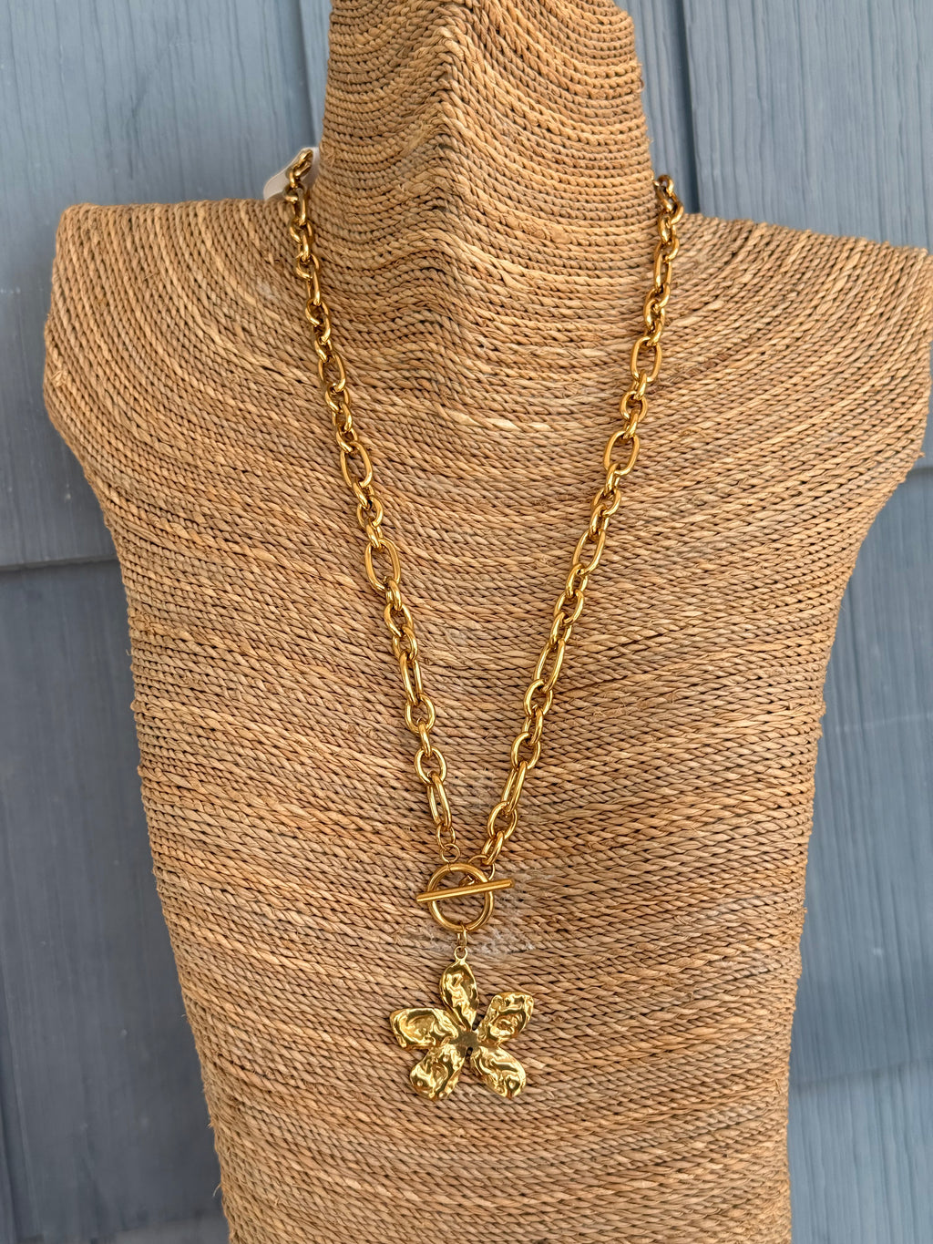 Hammered Flower Toggle Necklace