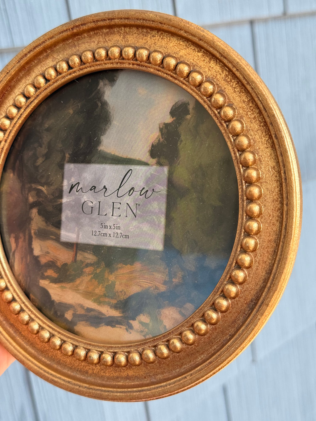 Gold Round Dotted Frame