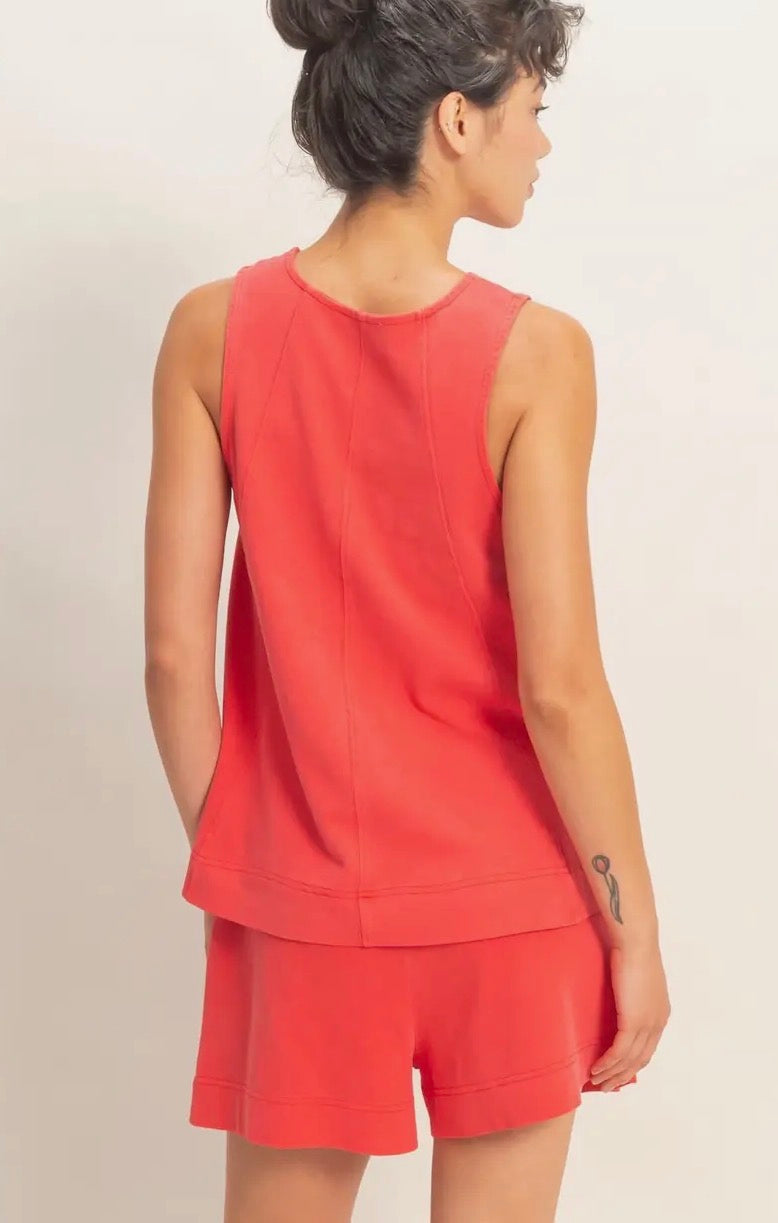 Sleeveless Round Neck Top & Shorts Set- Red