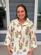 Offwhite Big Pearl Button Floral Top