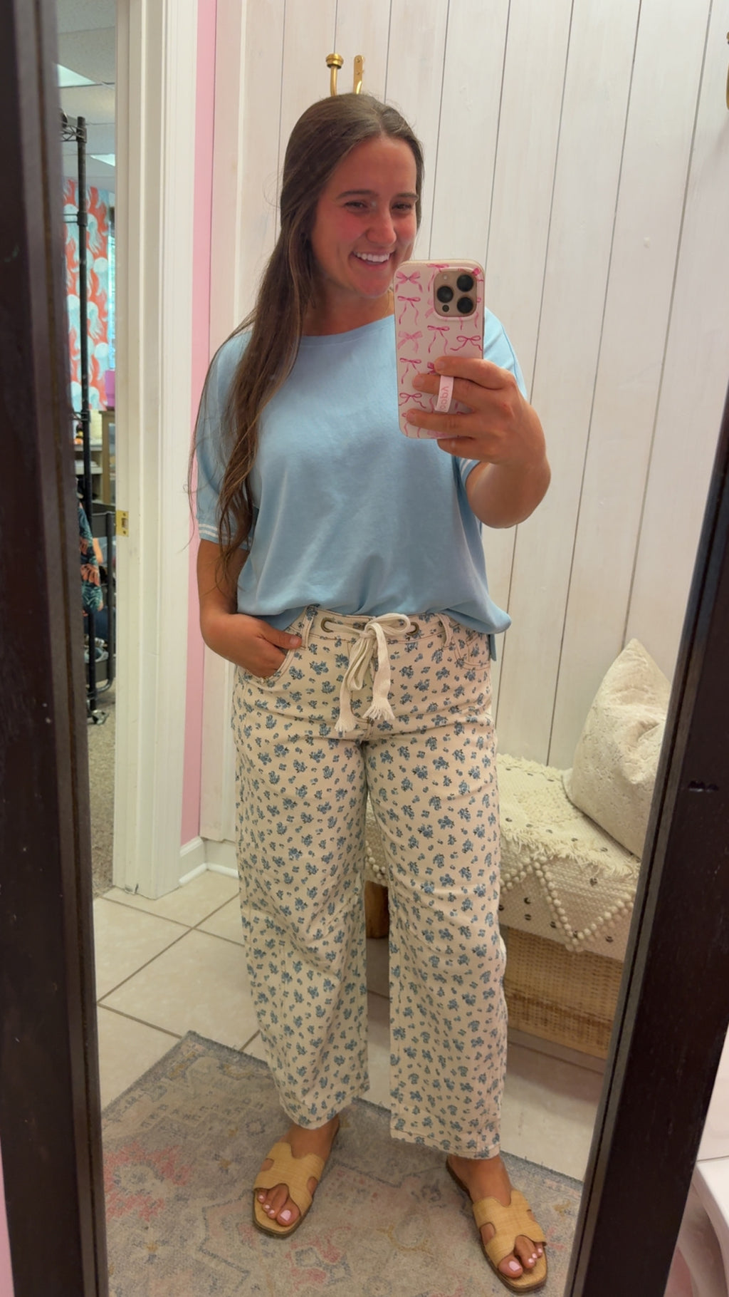 Floral Knot Barrel Jeans