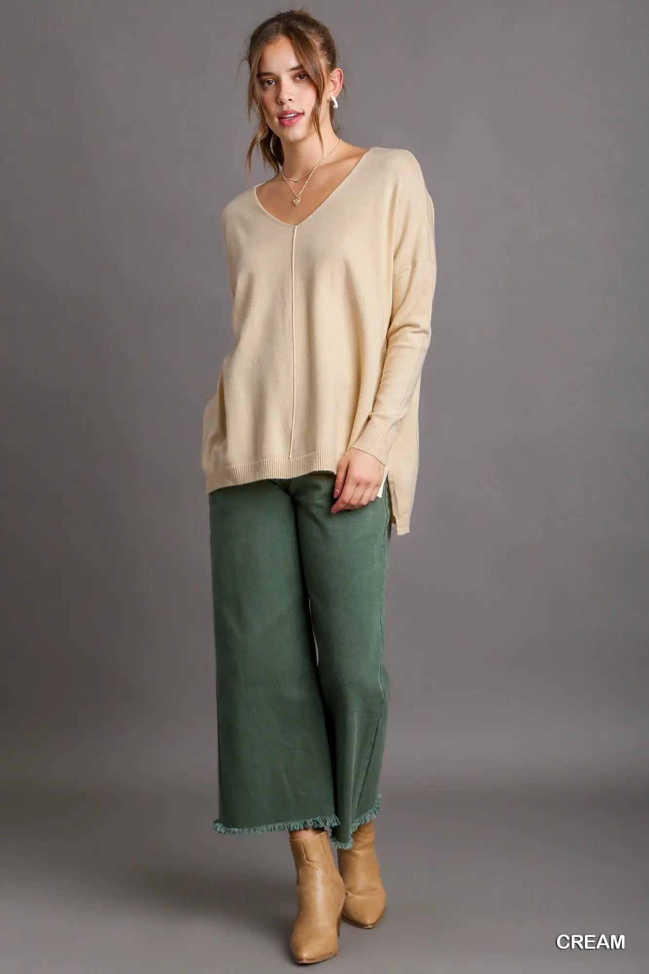 Cream Knit High Low Sweater SHIPS OR PICKUP FROM COCO 10/10/25