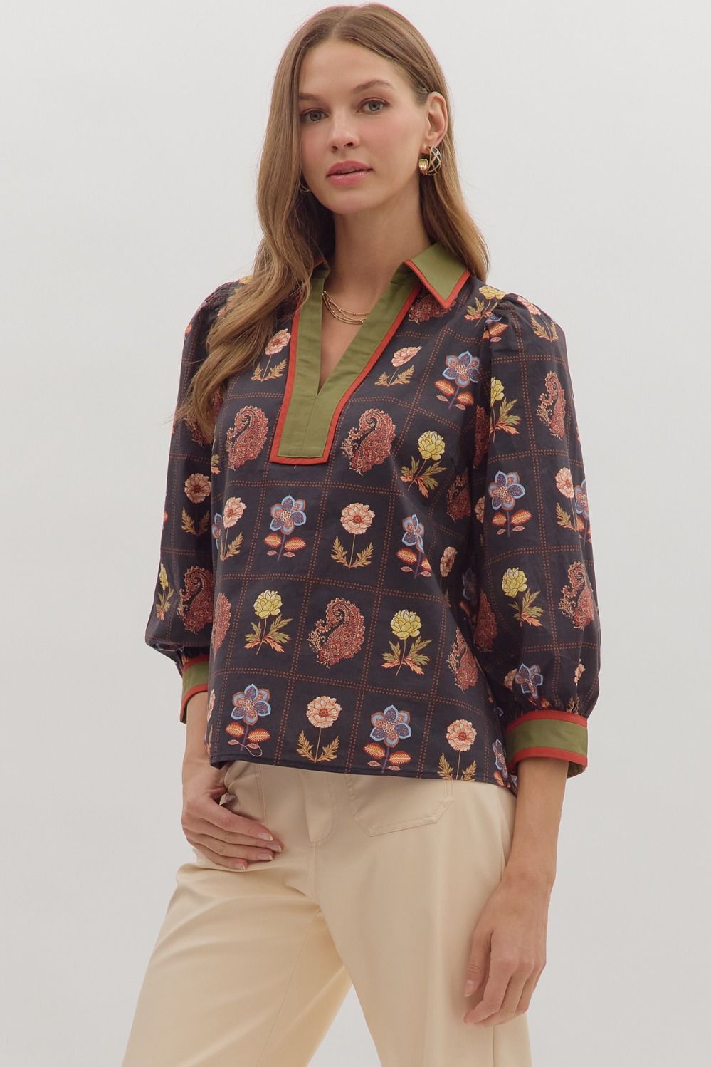 Black Fall Floral Top SHIPS OR PICKUP FROM COCO 10/6/25