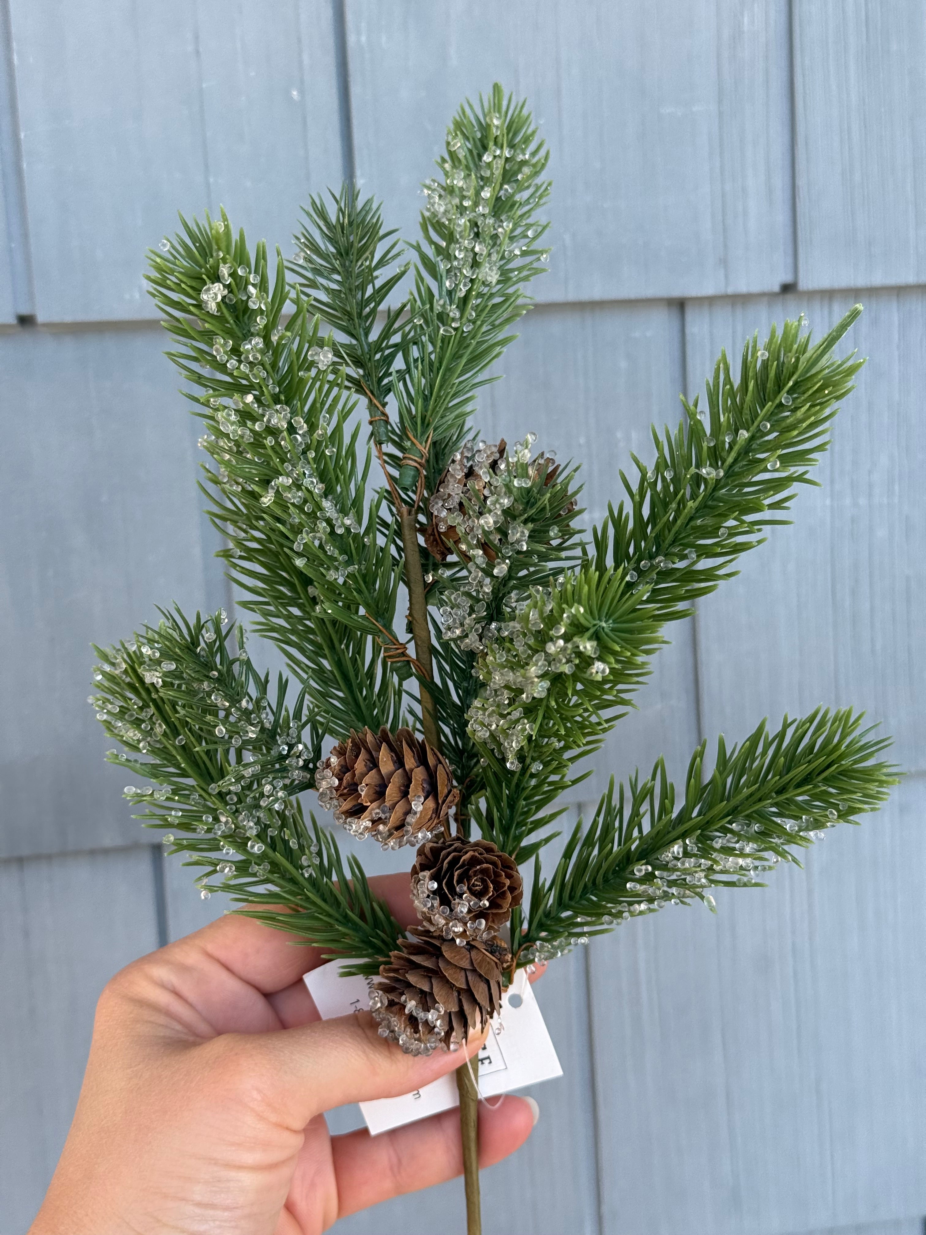 Icy Pine Spray W/pinecones, 17964