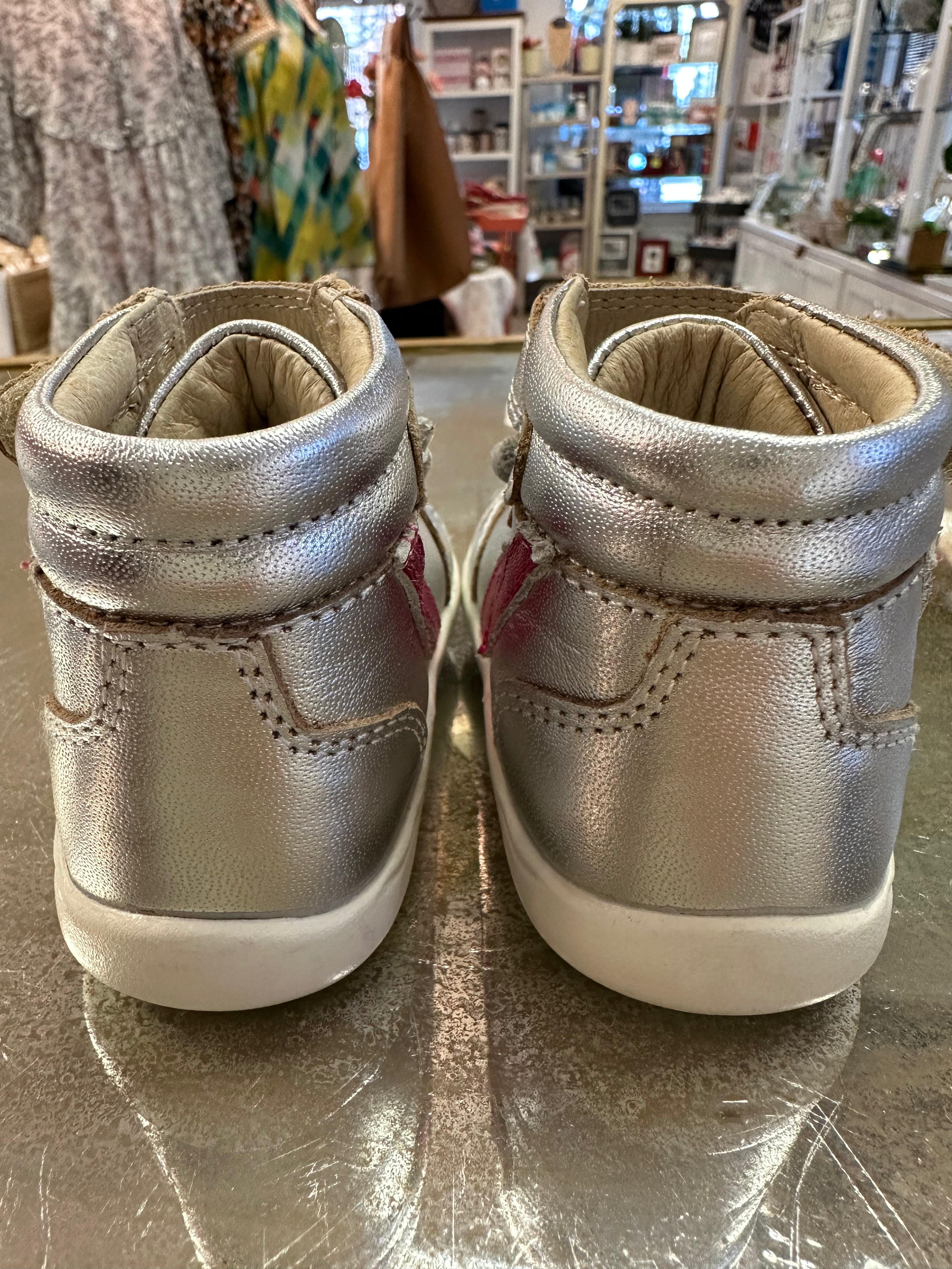 Silver & Pink Old Soles Size 20