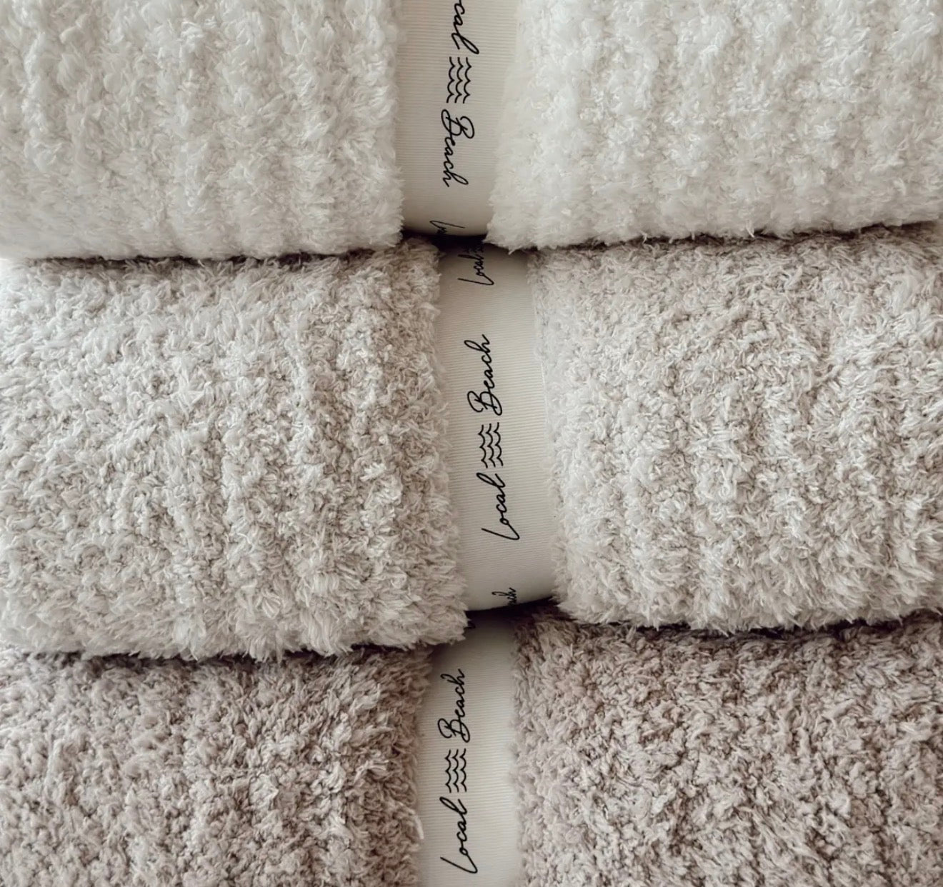 Solid Ribbed Luxe Cozy Home Blanket Sand