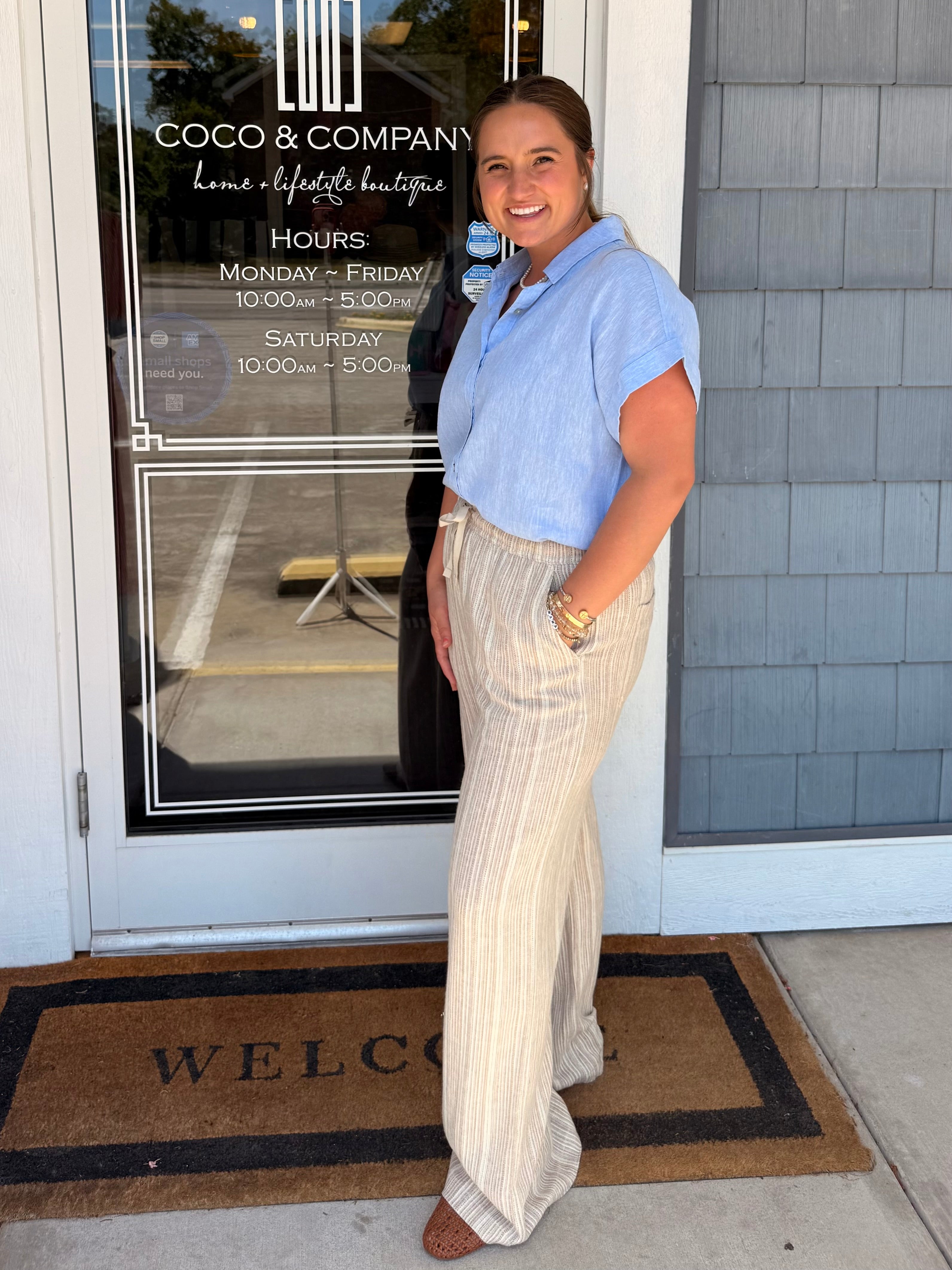Mocha 29" Inseam Striped Linen Wide
Leg Pants