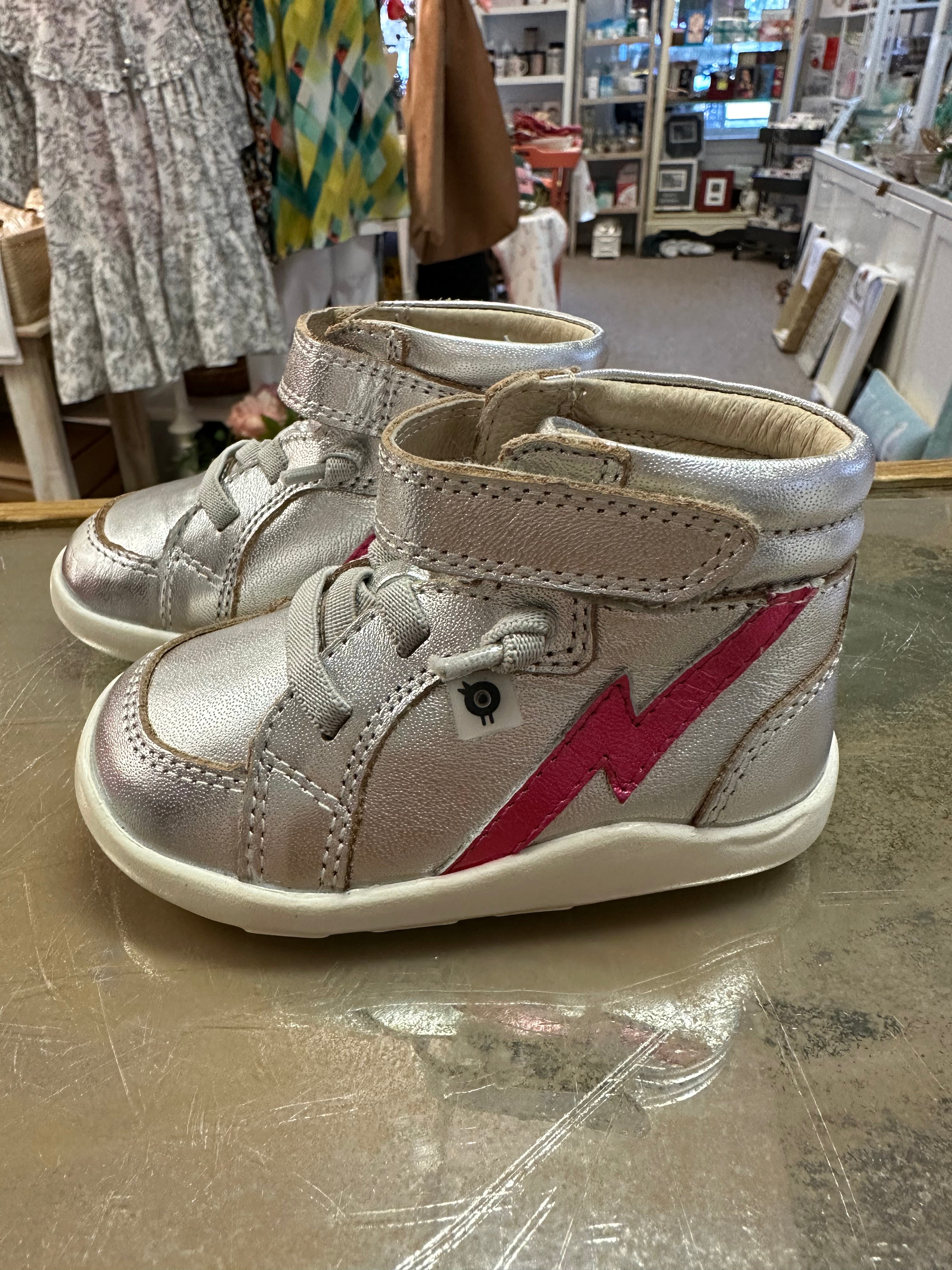 Silver & Pink Old Soles Size 20