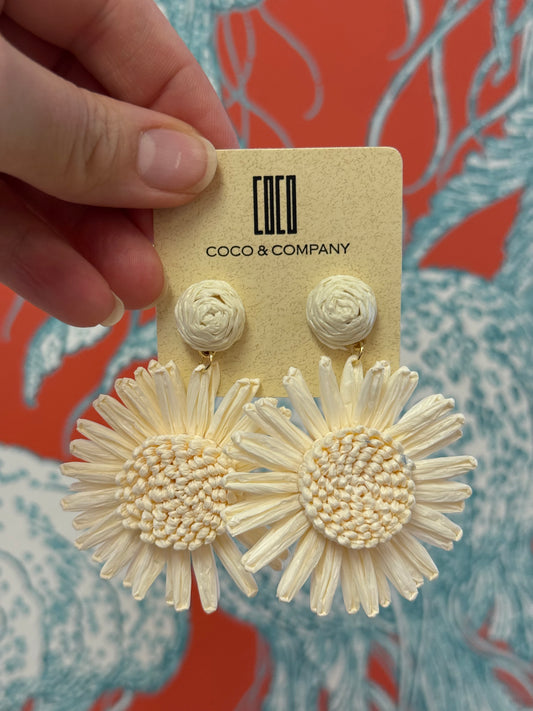 Off White Raffia Flowers