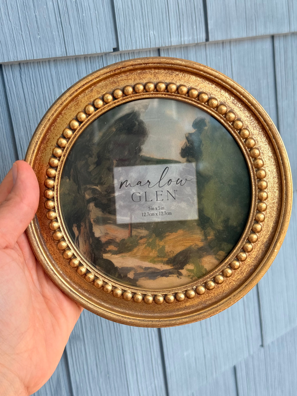Gold Round Dotted Frame